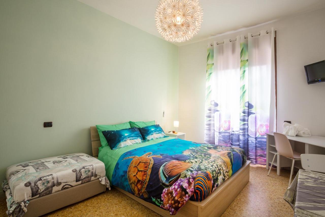 B&B Terre Di Mare Salerno Bagian luar foto